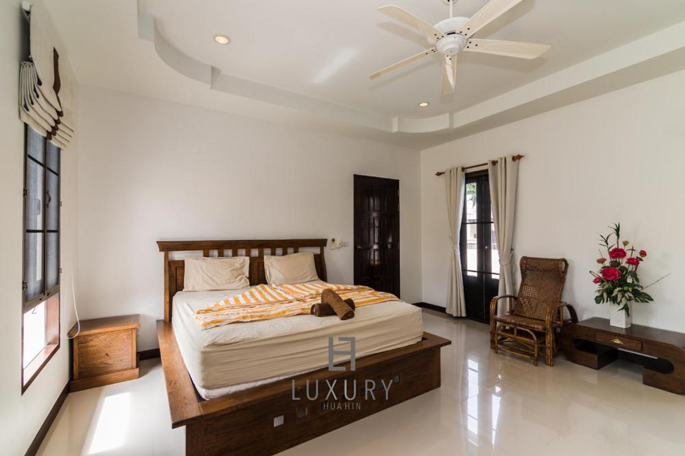 4 Bedroom Private Bali Style Villa Hh6 Hua Hin Luaran gambar